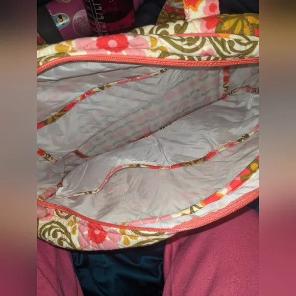 Florar Vera Bradley Diaper Bag - Picture 2 of 3